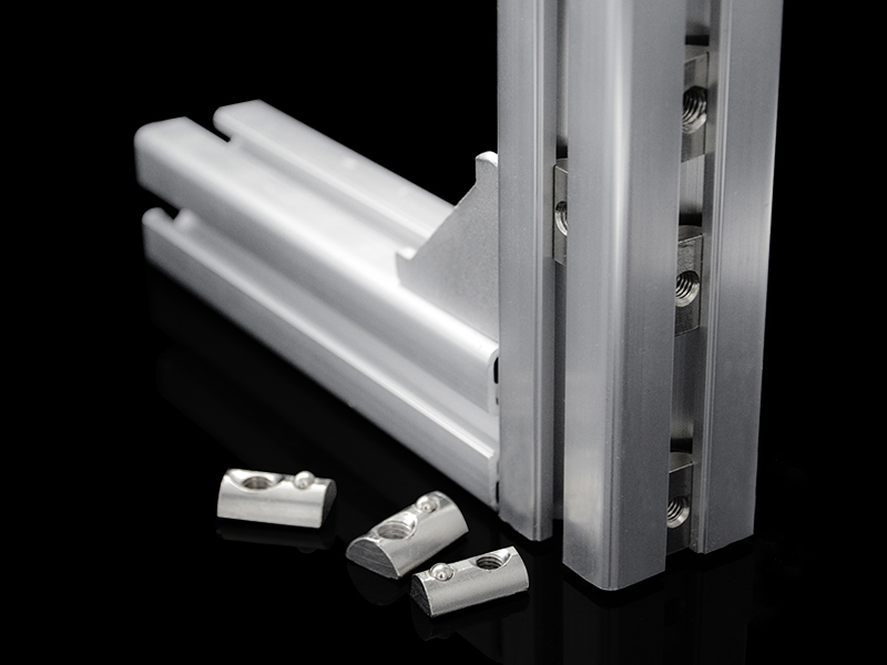 Which nuts in aluminum profile accessories are installed first and which are installed later?