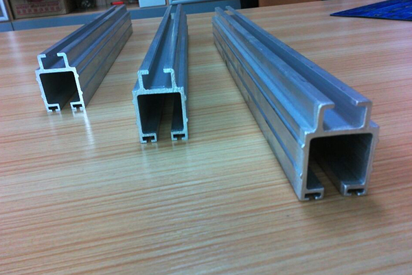 How is the aluminum t-track channel installed? Method Introduction