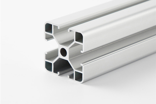 Can industrial aluminum profiles be used outdoors?