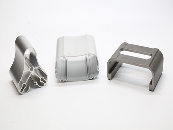 Special shaped aluminum profiles customization when drawing attention to what?
