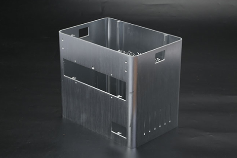 The points needing attention in the stretching process of motor housing aluminum extrusions are briefly discussed