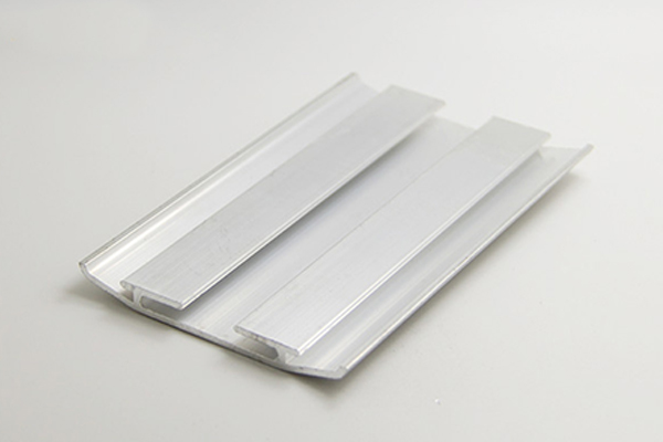 Discuss what kind of shelf can be made of industrial aluminum profiles?