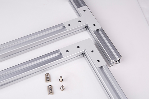 What are the reasons for architectural aluminum profiles to indicate corrosion?