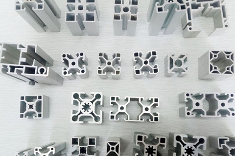 The processing process of industrial aluminum profiles mainly includes forming processing and surface processing