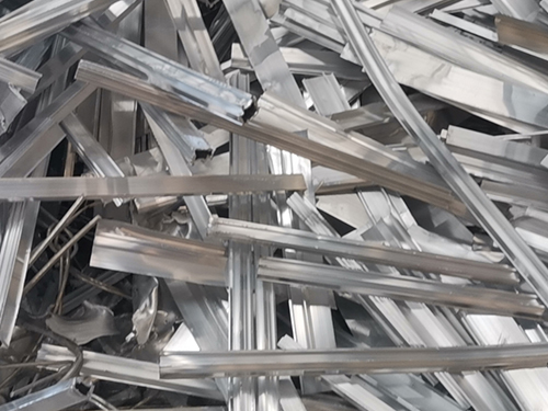 What are the advantages of aluminium profile construction?