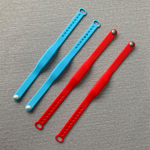 Fitness Club Adjustable Waterproof F08 1k Silicone Wristband