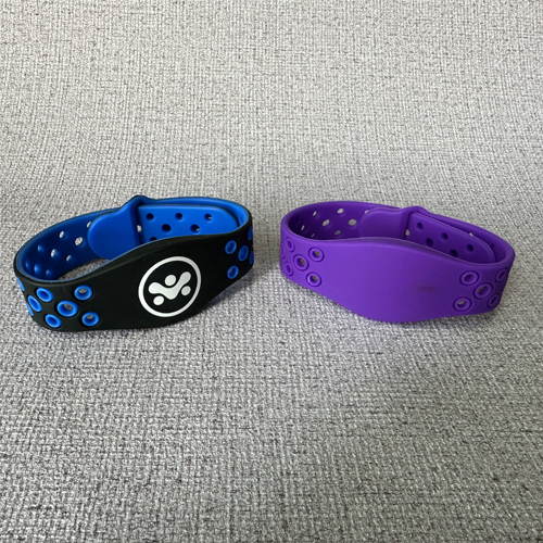 New style adjustable NFC silicone bracelet customized printed 13.56mhz rfid silicone wristband for access control system
