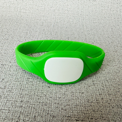 2022 Newly OEM High Quality RFID Silicone Bracelets with Customized Personal Logo for Festival/ Events