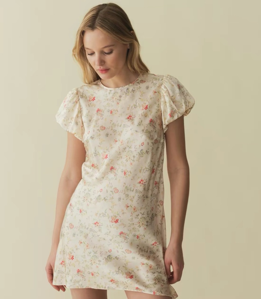 Pearl Luster Satin Silk Classic Floral Print Romantic Bubble Sleeve Short Diagonal Cut Silk Dress