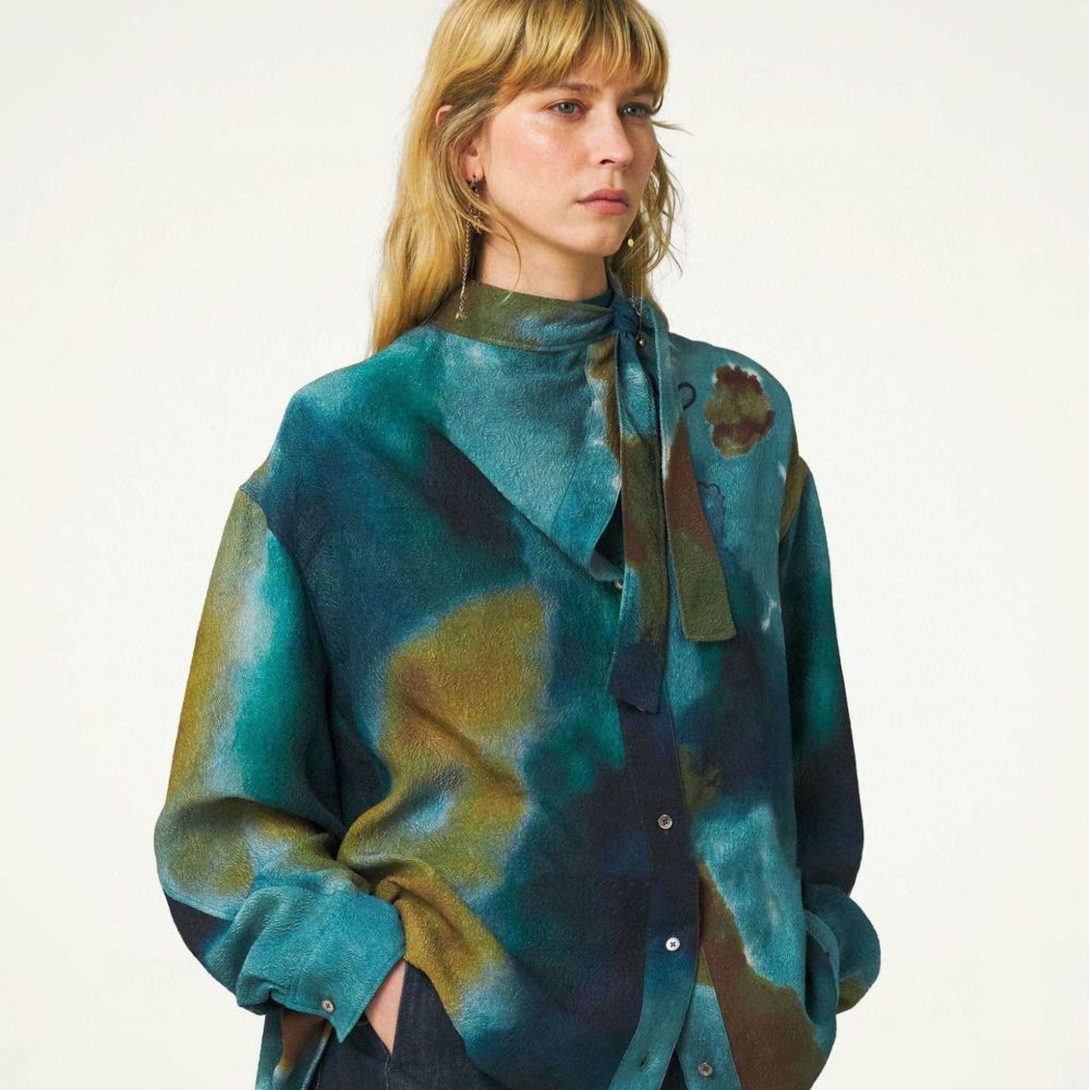 Turquoise Gradient Textured Long-Sleeve Shirt with Flowing Ribbons