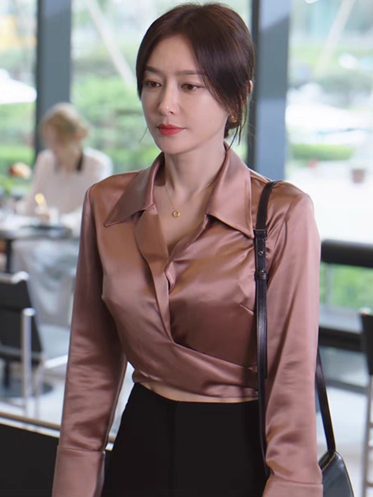 Mulberry Silk Cropped Tie-Front Butterfly Bow Shirt
