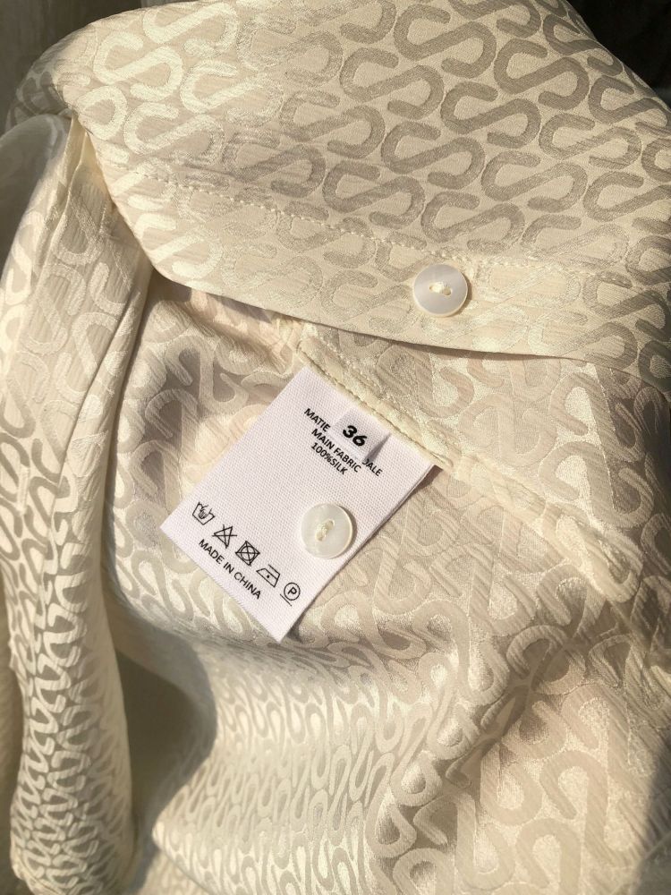 Light Beige S-Letter Jacquard Silk Satin Ribbon Shirt