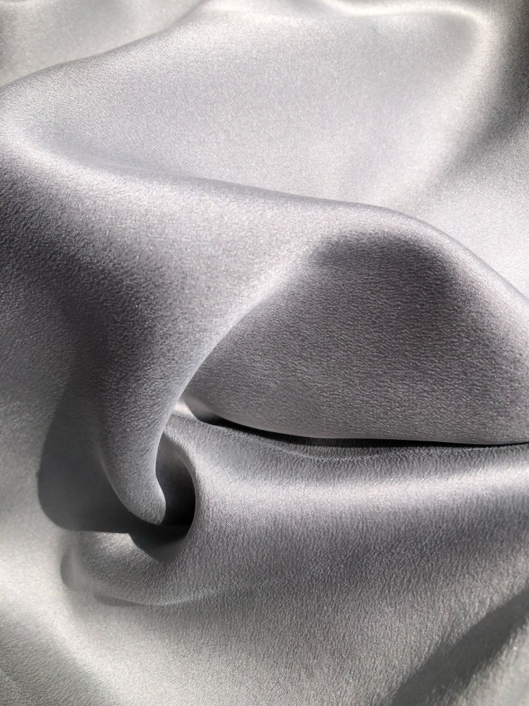 Satin Silk Long-Sleeve Shirt with Pockets, Suit Collar with Tie