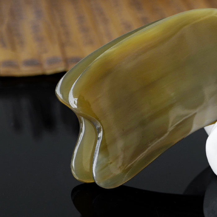 Square horn massage and scraping board C