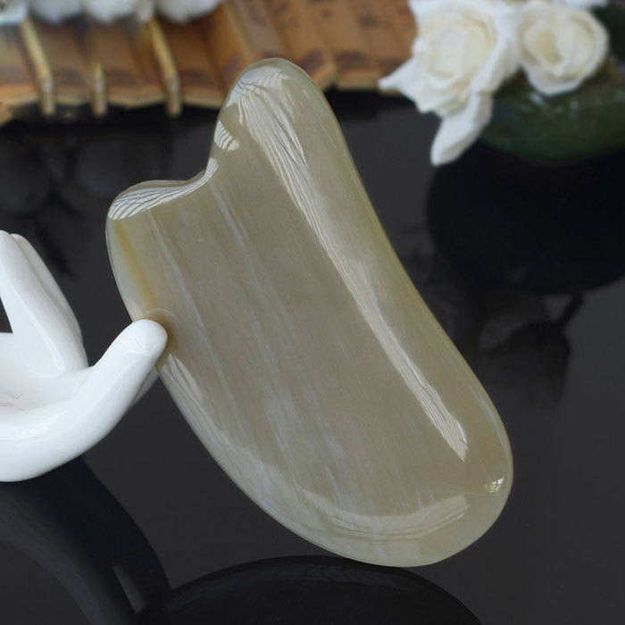 Square horn massage and scraping board B