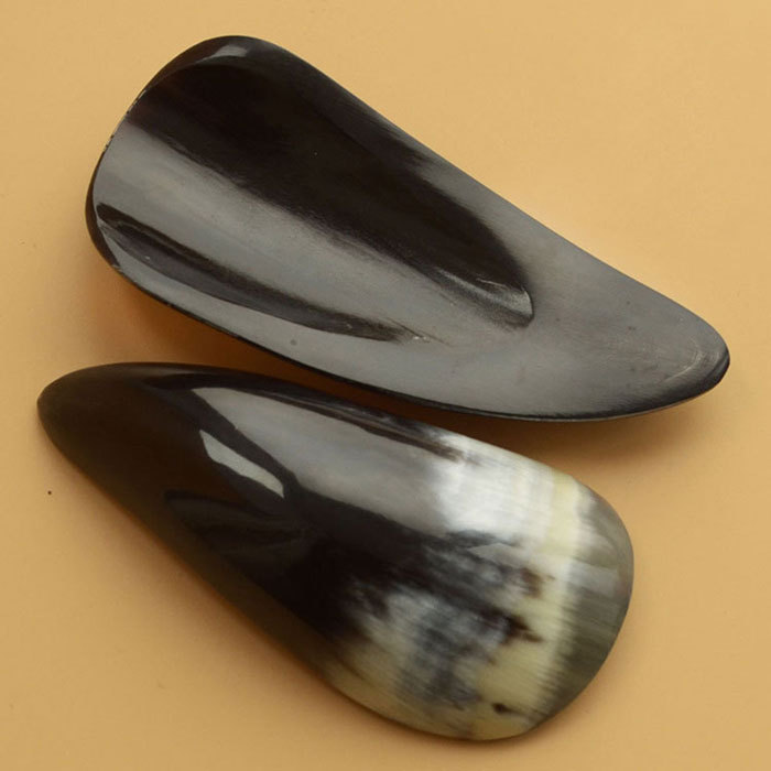 Natural striped horn scraping board