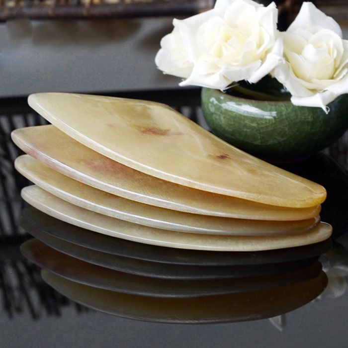 Large sheep horn scraping board