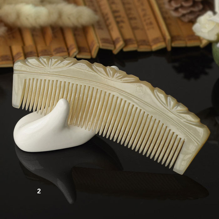 Fine yak horn half moon comb