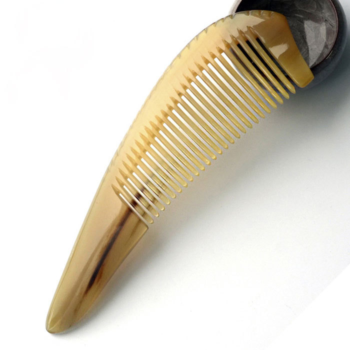 18 cm horn pointed tail comb