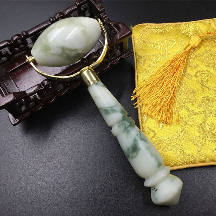 Natural jade beauty massage roller No.334