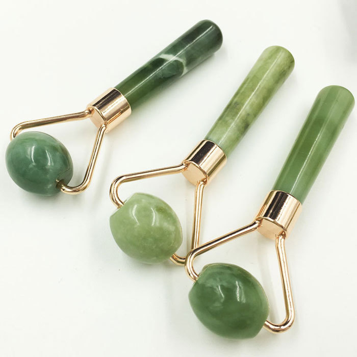 Natural jade beauty massage roller No.384