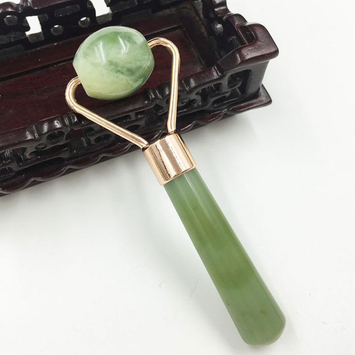 Natural jade beauty massage roller No.384