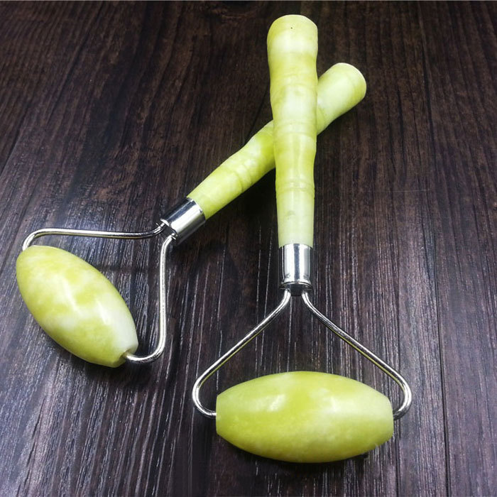 Natural jade beauty massage roller No.372