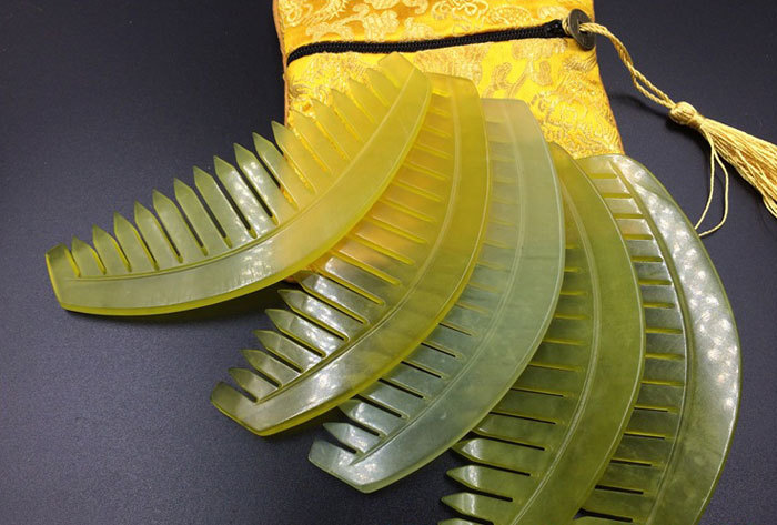 Natural jade massage comb No.417