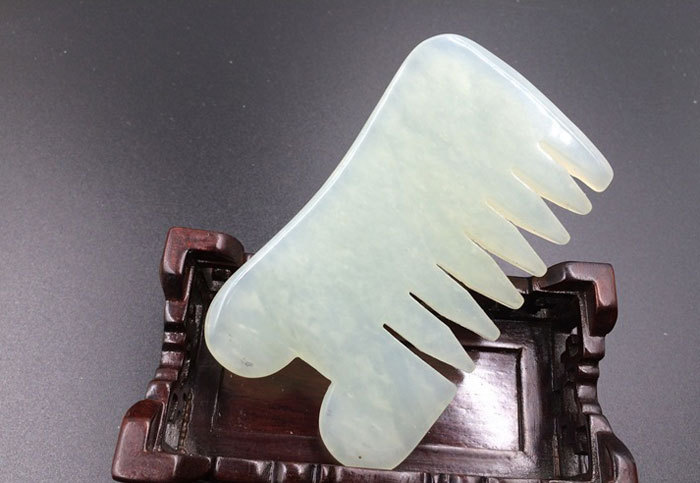 Natural jade massage comb No.409