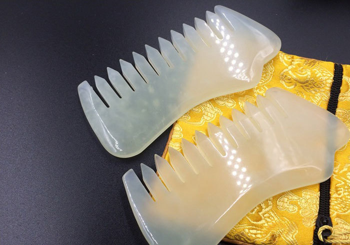 Natural jade massage comb No.416