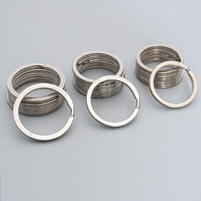 3.3 Stainless steel keyring