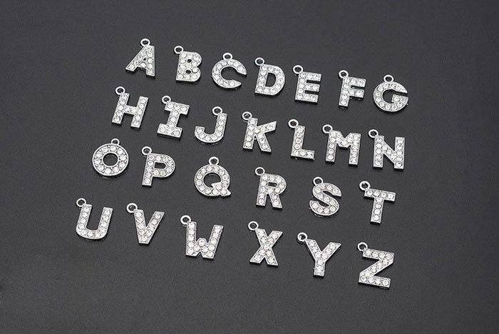 Zinc letter pendant 10pcs