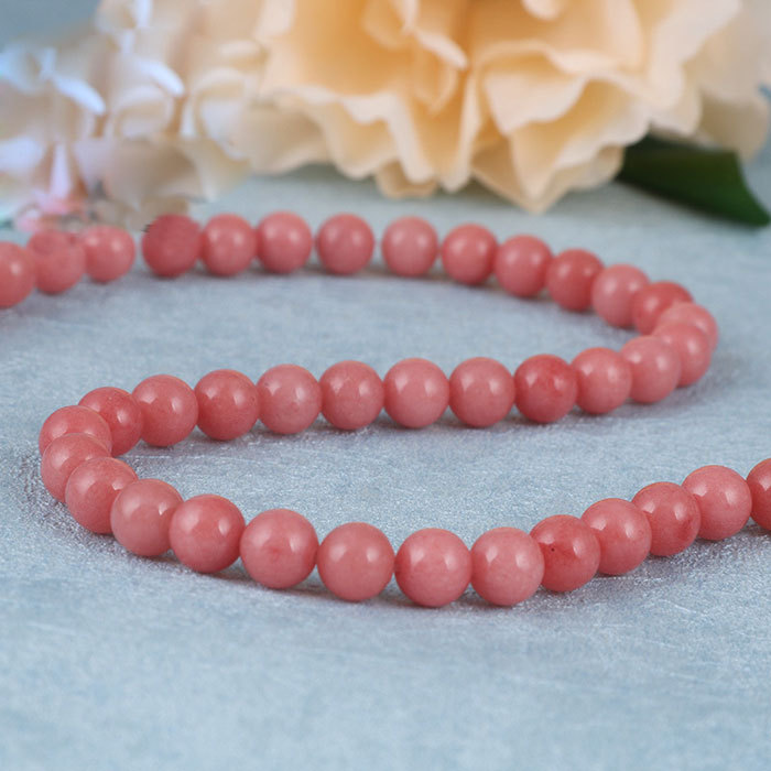 Red chalcedony beads