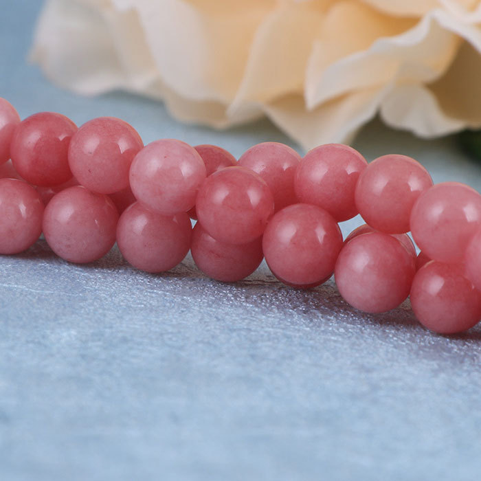Red chalcedony beads