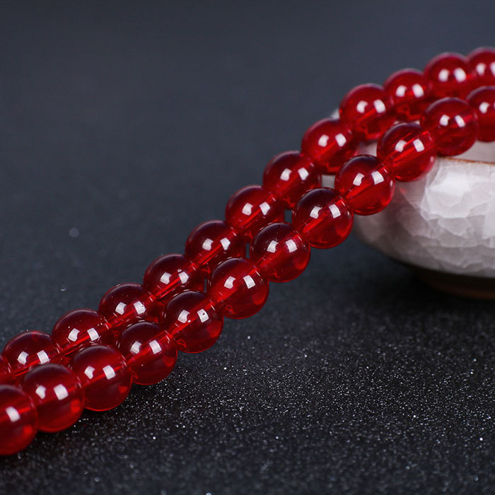 Garnet glass beads