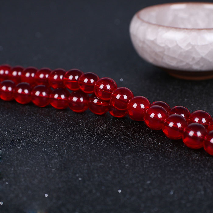 Garnet glass beads