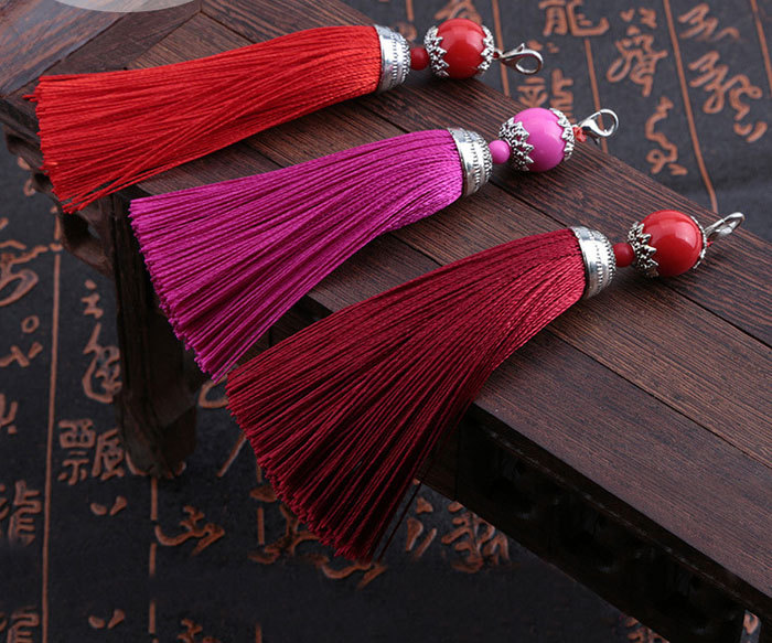 Lobster clasp rayon tassel
