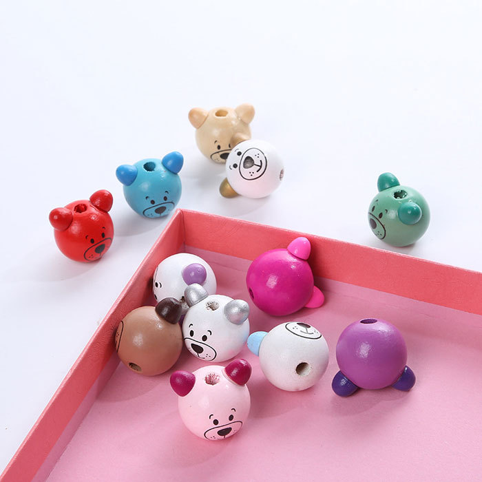 Colored cartoon bear wooden beads