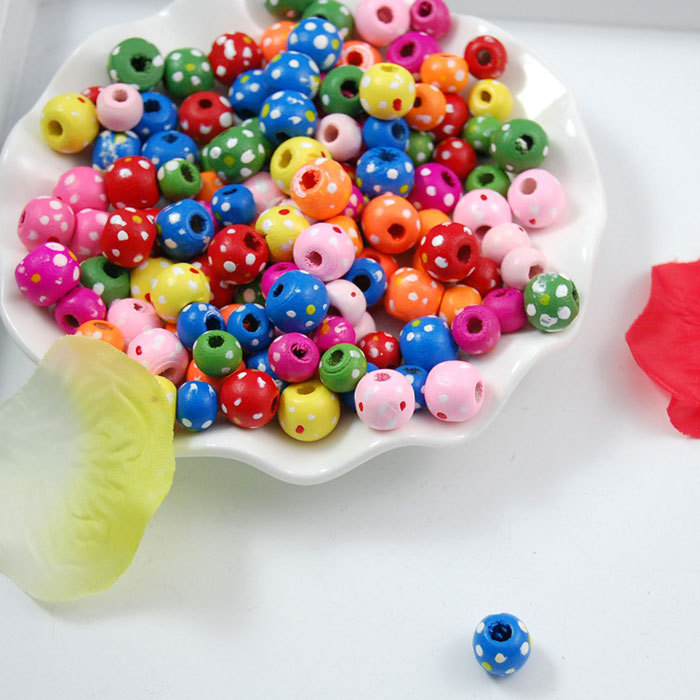 Colored spot wooden beads 100pcs