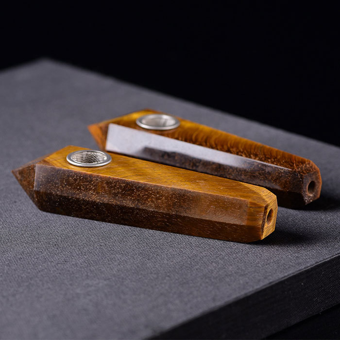 Tiger's Eye stone Pipe