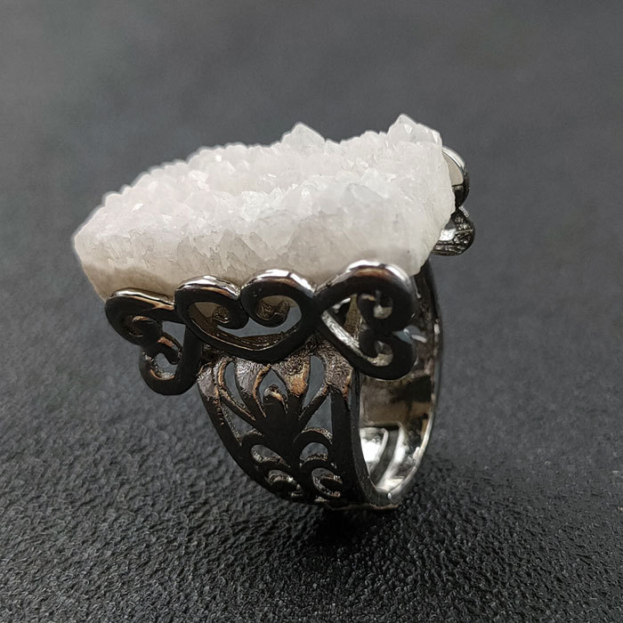 Crystal cluster rectangular ring