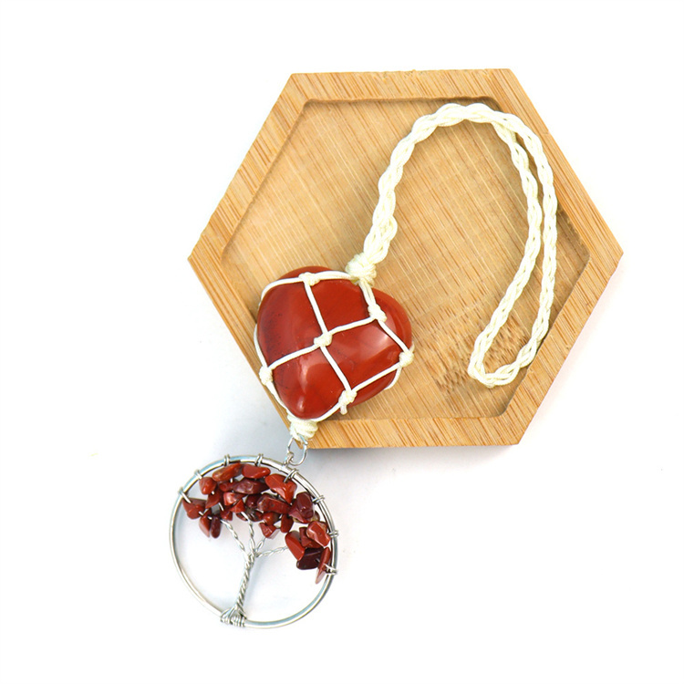 Natural crystal heart-shaped woven pendant