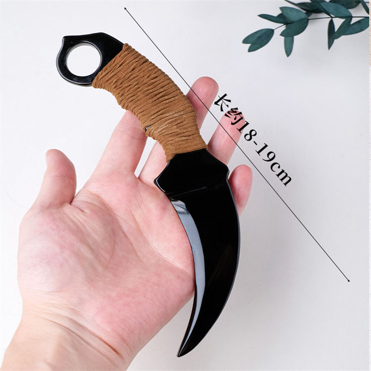 Natural crystal obsidian dagger