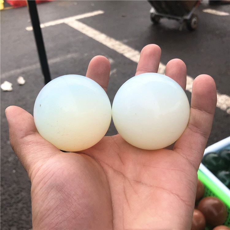 Natural opal Ball