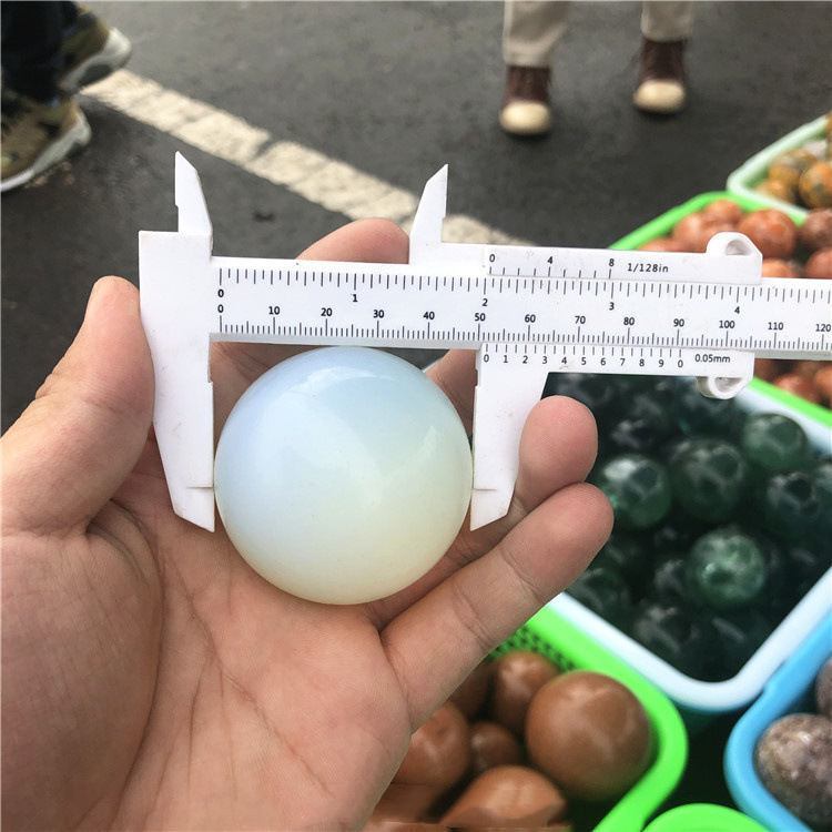 Natural opal Ball