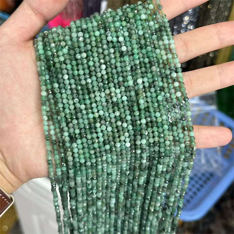 natural stone 3mm cut beads Emerald