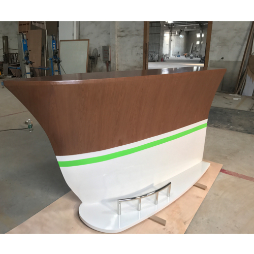 Walnut Wood Boat Bar Counter With Shelves For Night Club Use