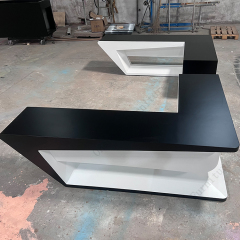 Iceland Design Executive Office Desk L Shape Game Office Table