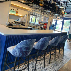Hanex Solid Surface Bar Counter Top Blue Bar Decoration with Chairs
