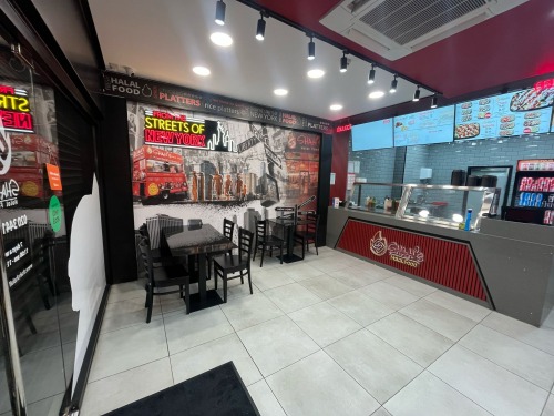 UK Restaurant Corian Solid Surface Bar Counter and Dinning Table Chairs